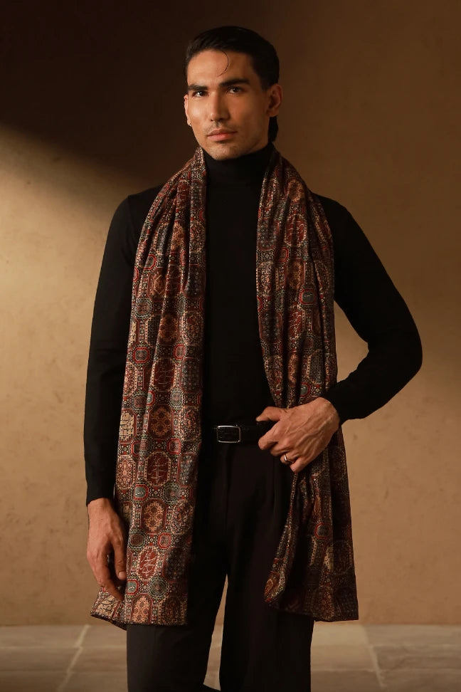 Sarfarosh (বীর যোদ্ধা) Velvet Stole