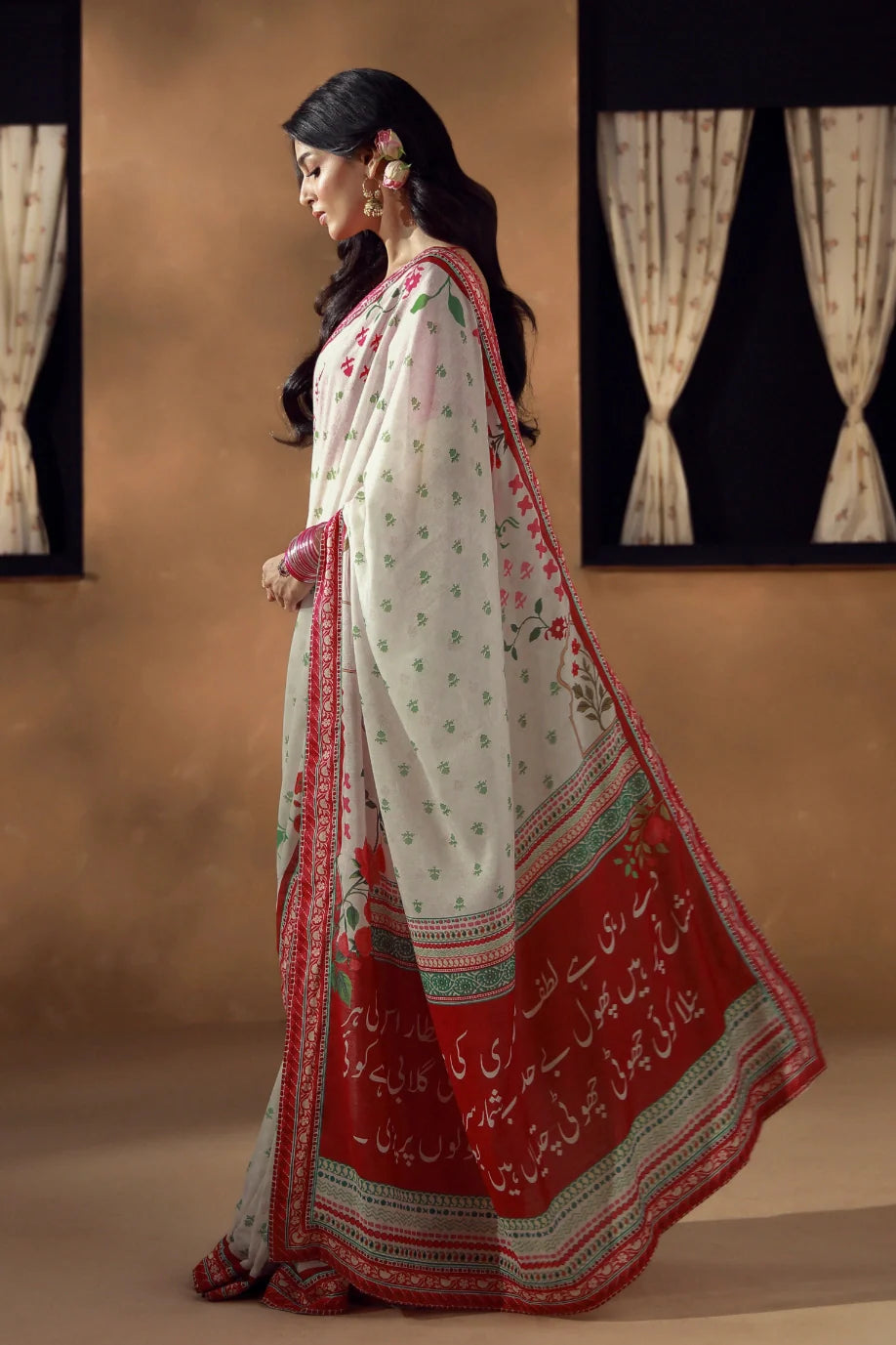 Rani (রানি) Saree