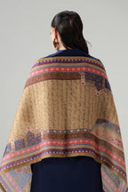 Seerat (ব্যক্তিত্ব) Scarf