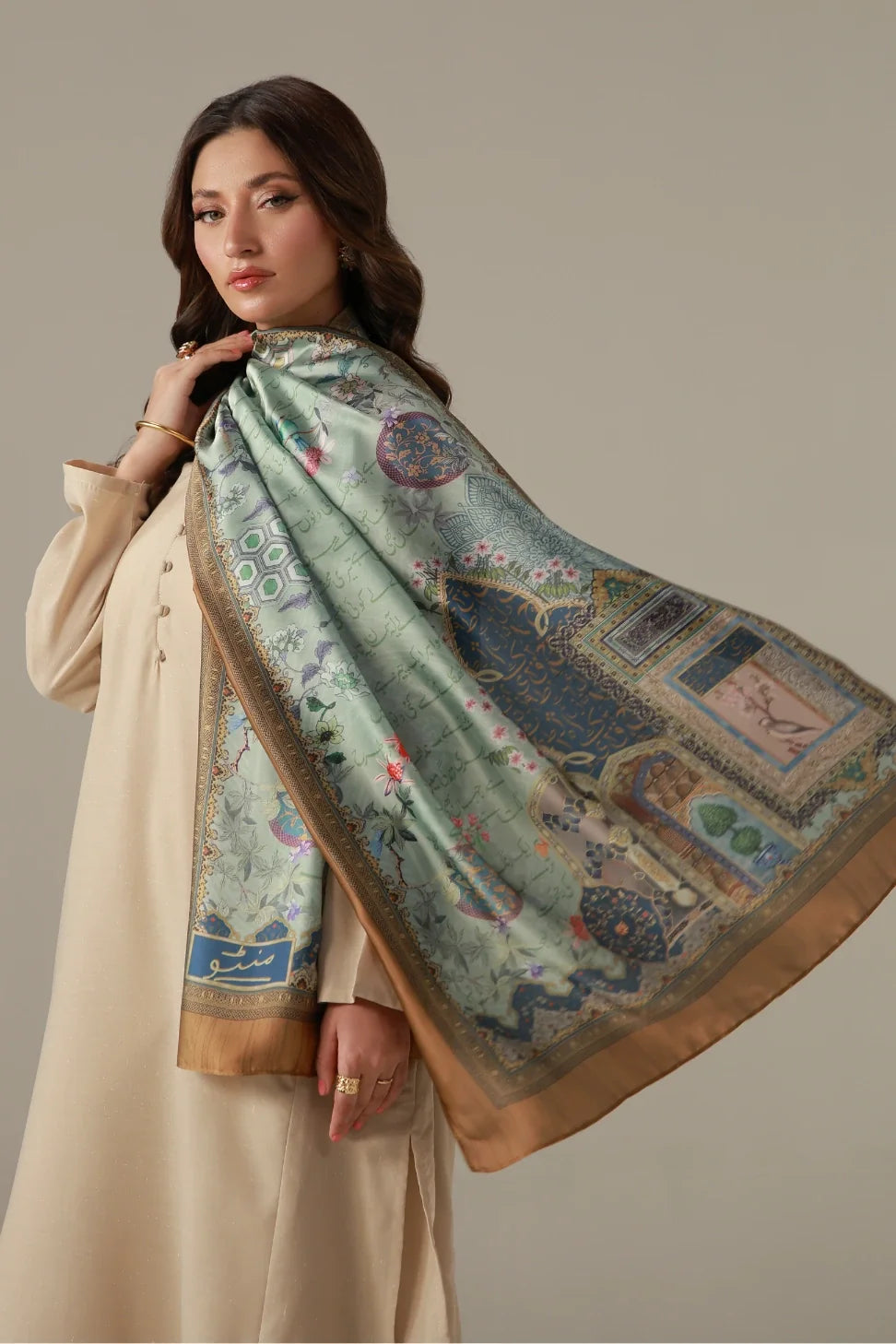 Nikhaat (সুবাসিত) Scarf