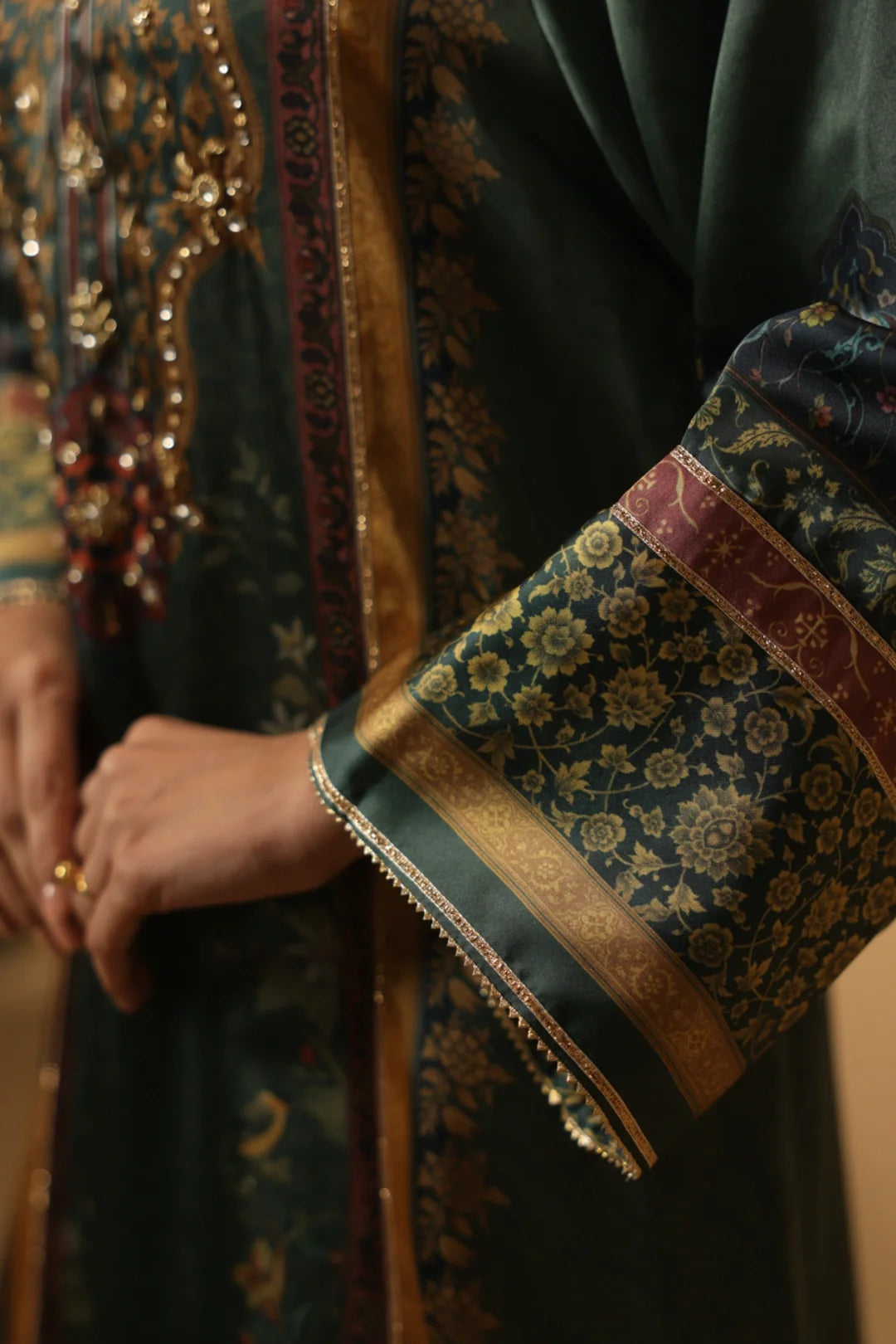 Mastani (মাতোয়ারা) Set