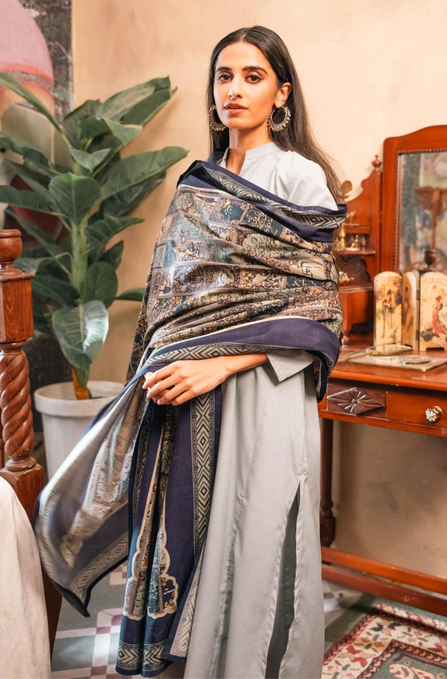 Shopmanto, wear manto, manto clothing brand, manto pakistan, ladies clothing brand, urdu calligraphy clothing, wear manto, urdu calligraphy unisex brown imperial blue jugnu odhni dupatta, urdu dupatta