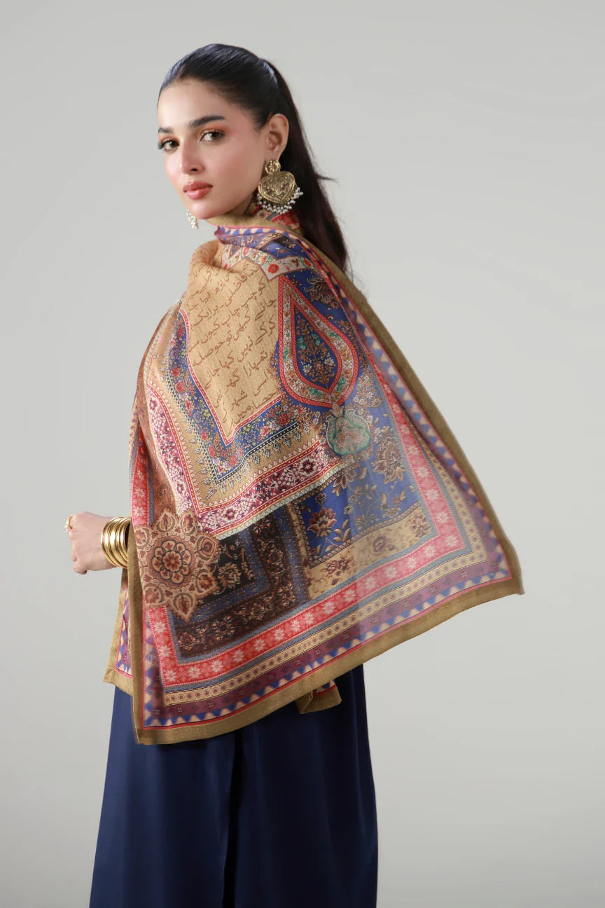 Seerat (ব্যক্তিত্ব) Scarf