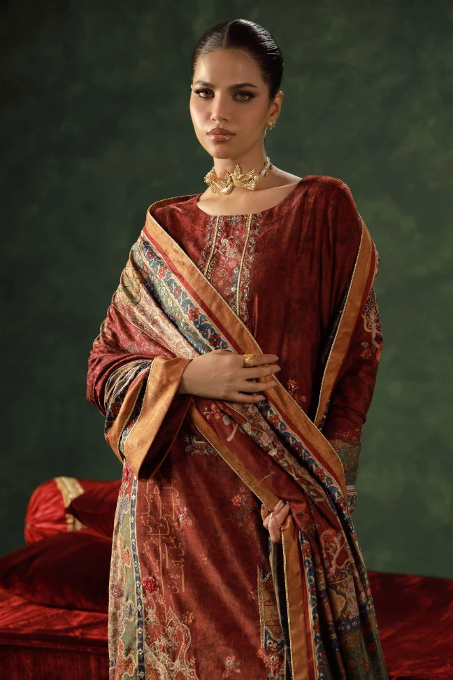 Lalarukh (লালারুখ) Velvet Shawl