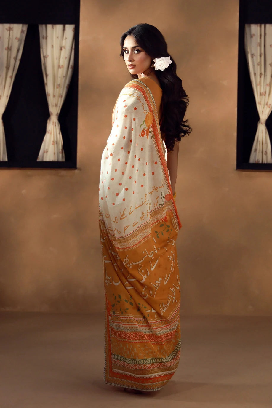 Sunehri (সোনালি) Saree