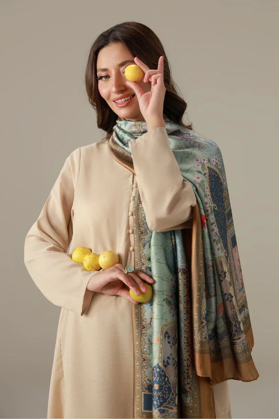 Nikhaat (সুবাসিত) Scarf