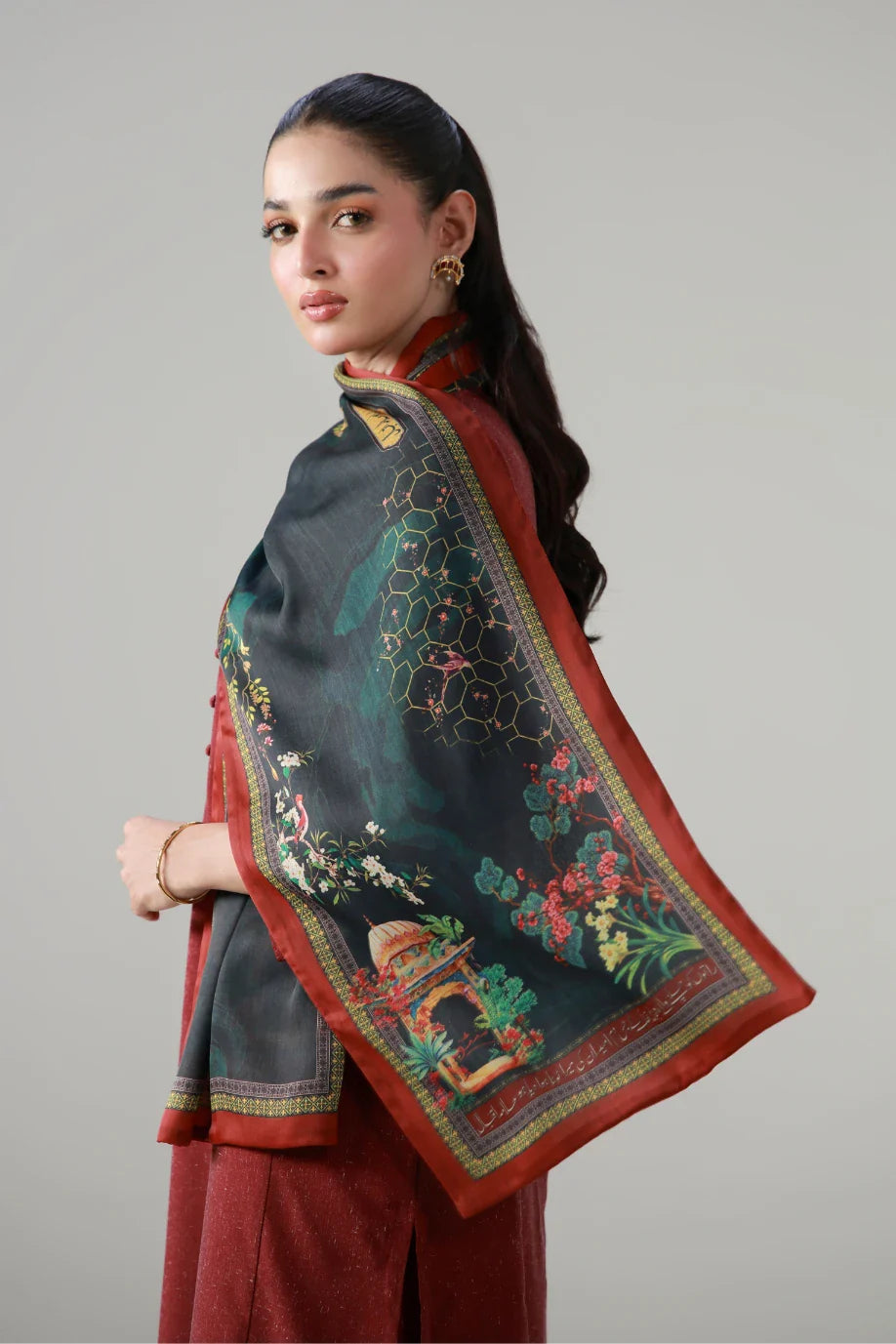 Rehnuma (দিশারী) Stole