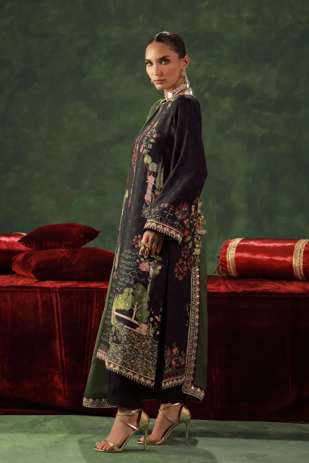 Kanwal (পদ্ম) Set - Black