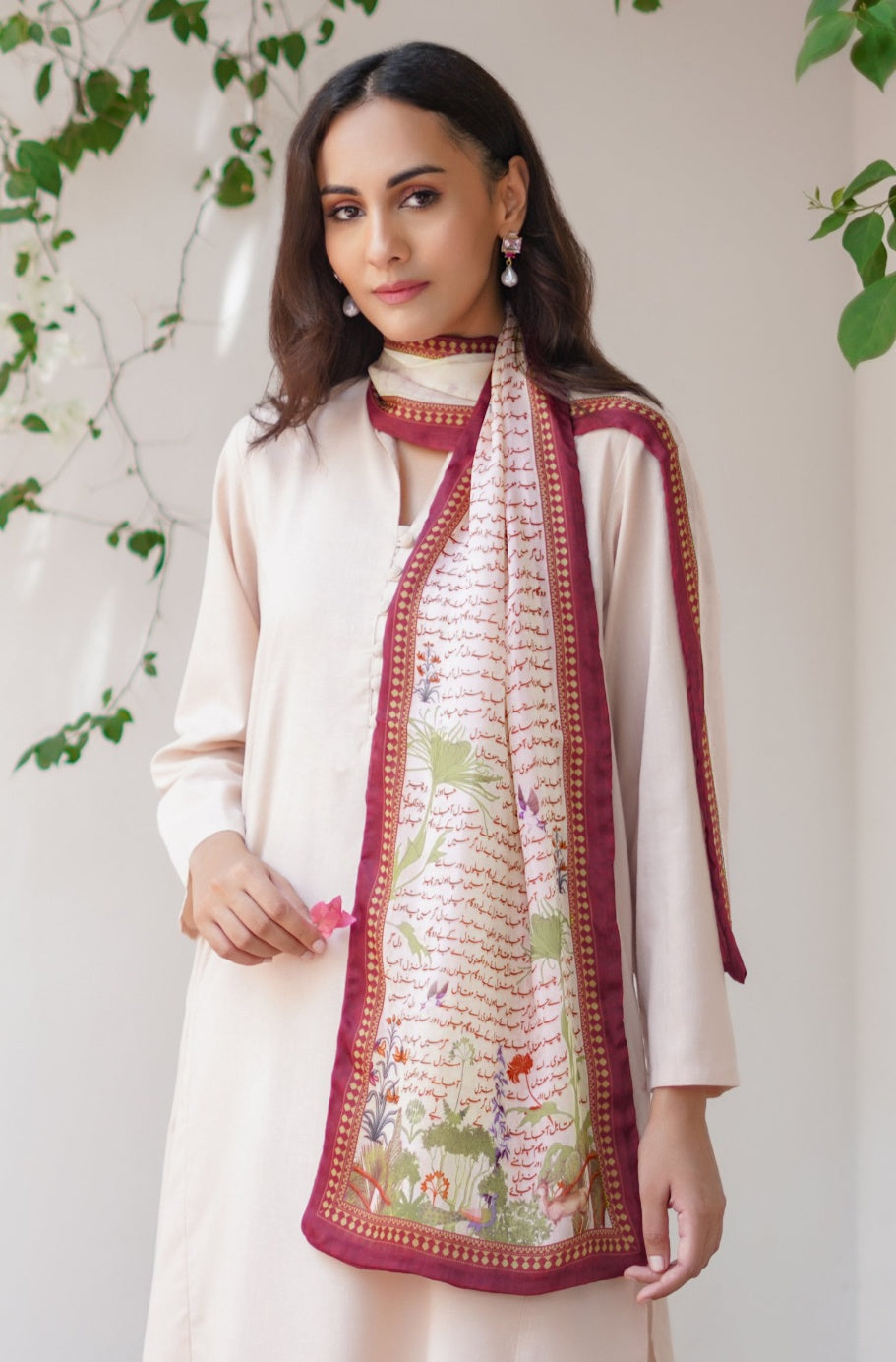 Khwahish (নীরব আকাঙ্ক্ষা) Stole - Beige & Maroon