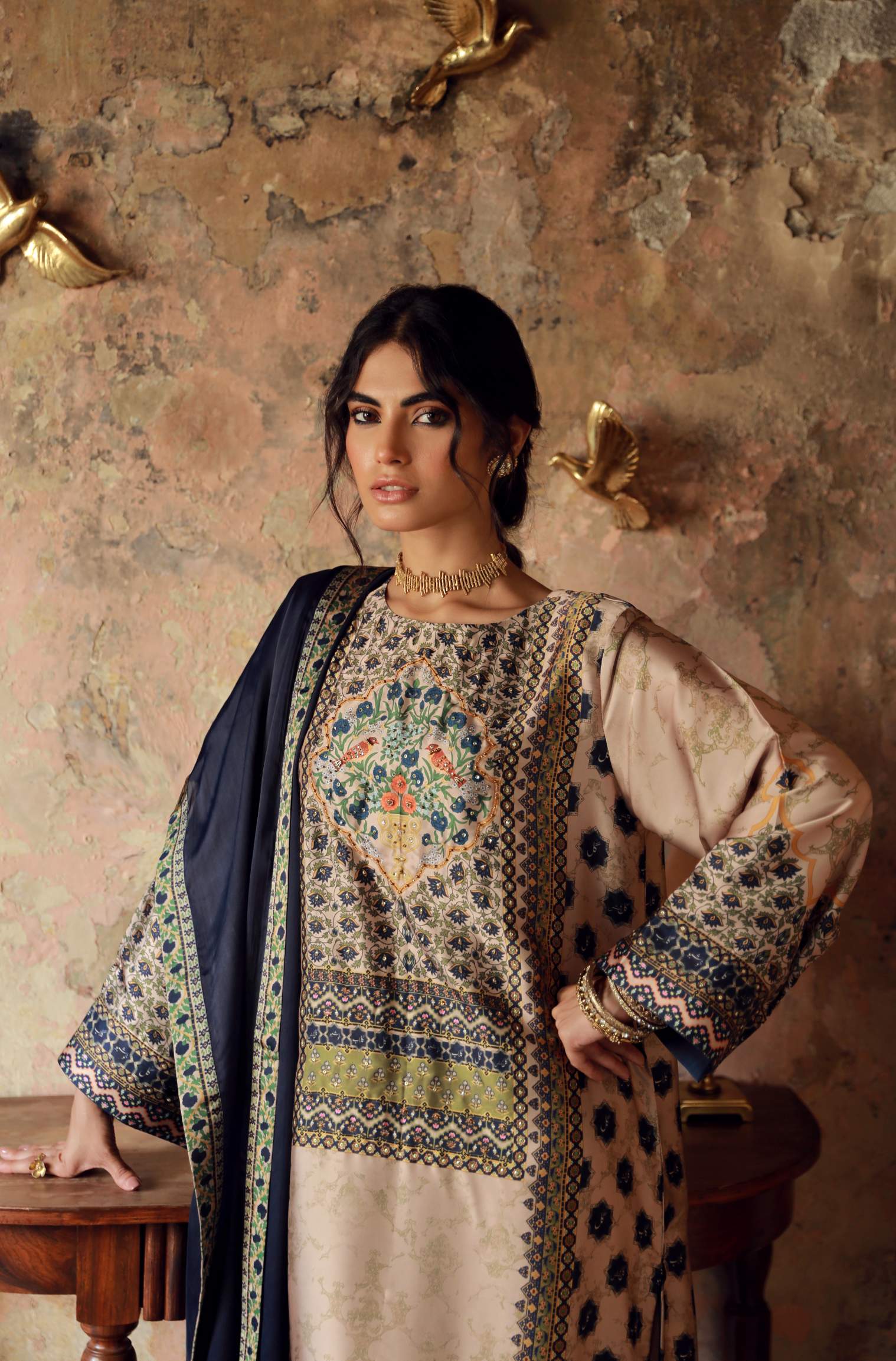 Shehrzade (রানীর গল্প) - Gold & Blue Set