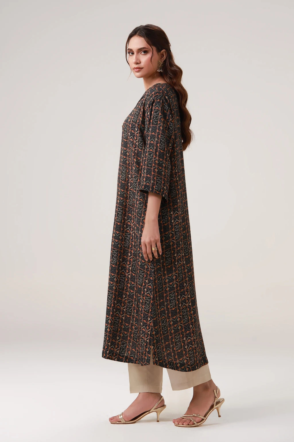 Nisbat (সম্পর্ক) Kurta