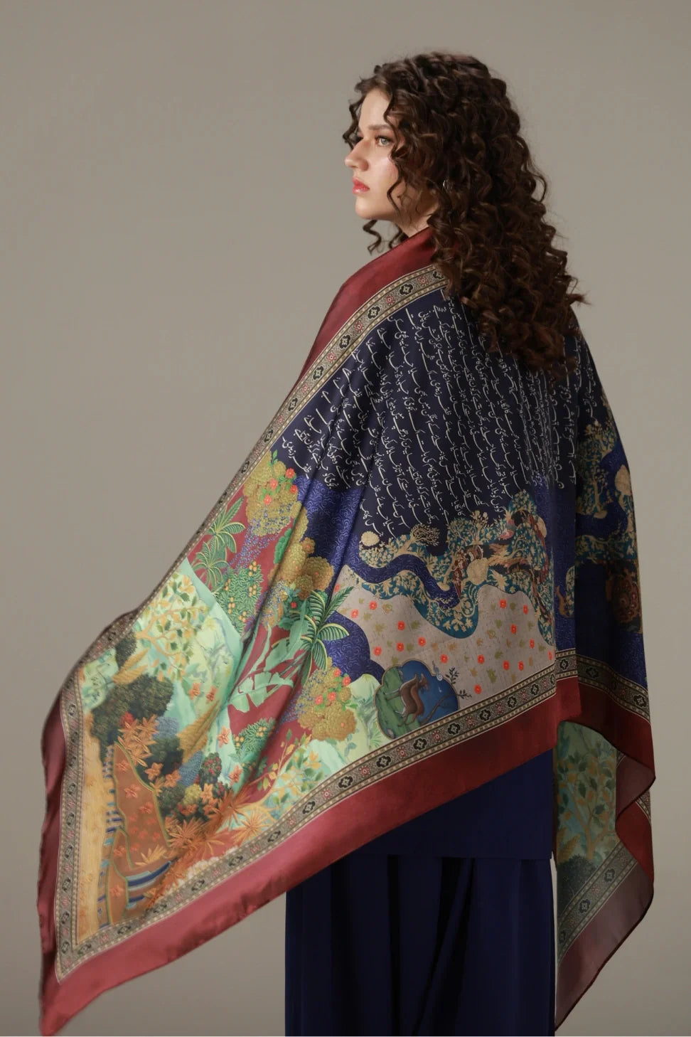 Humsaya (নিকটজন) Scarf
