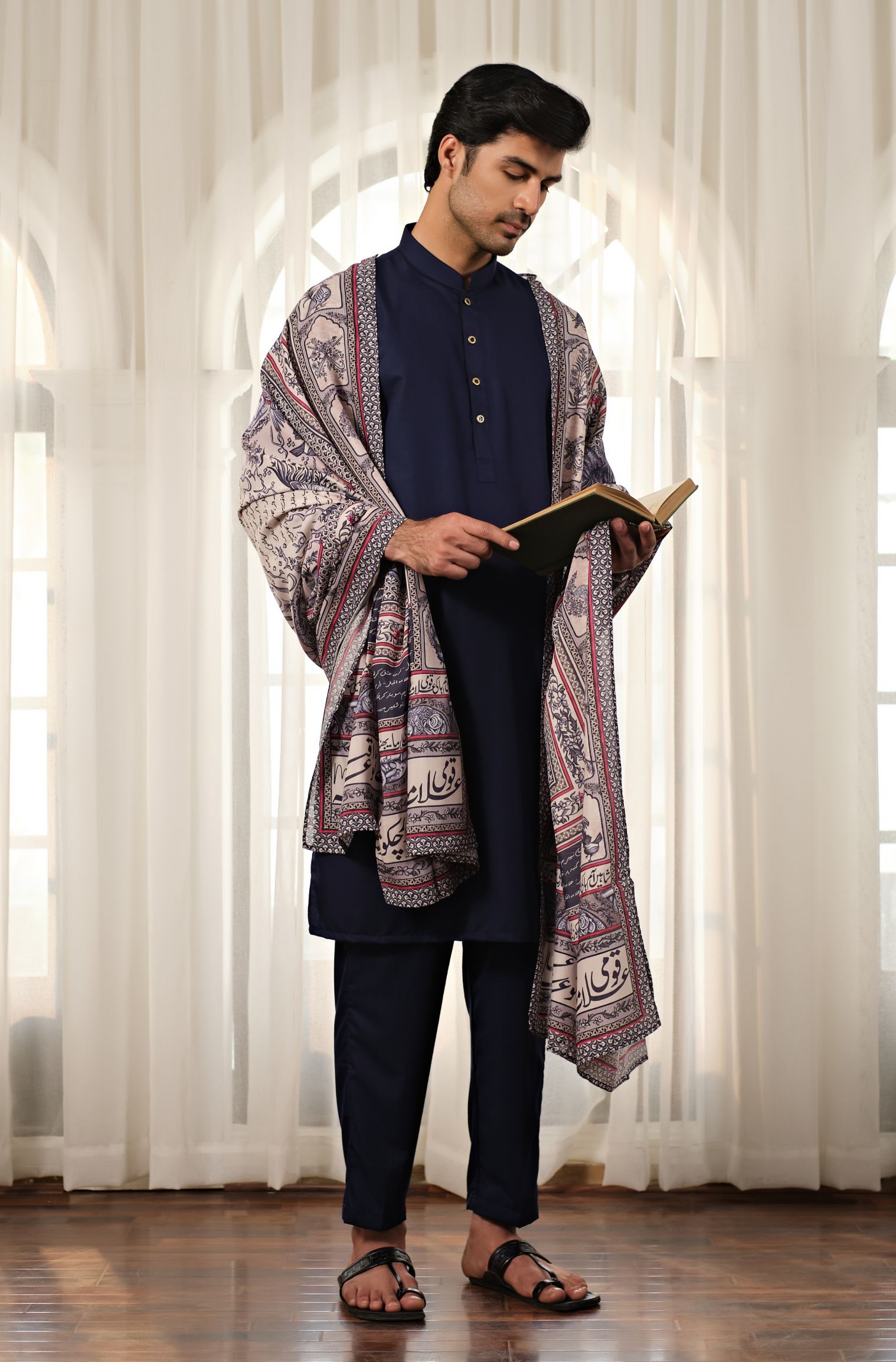 Manto's Unisex Royal Blue & White Virsa Ofhni with Urdu Calligraphy