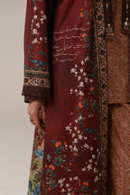 Marvi (দৃঢ়চেতা) Shrug