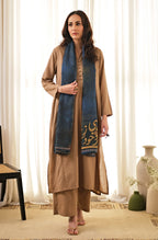 Manto's Unisex Double Sided Blue Chirag Stole featuring Urdu Calligraphy