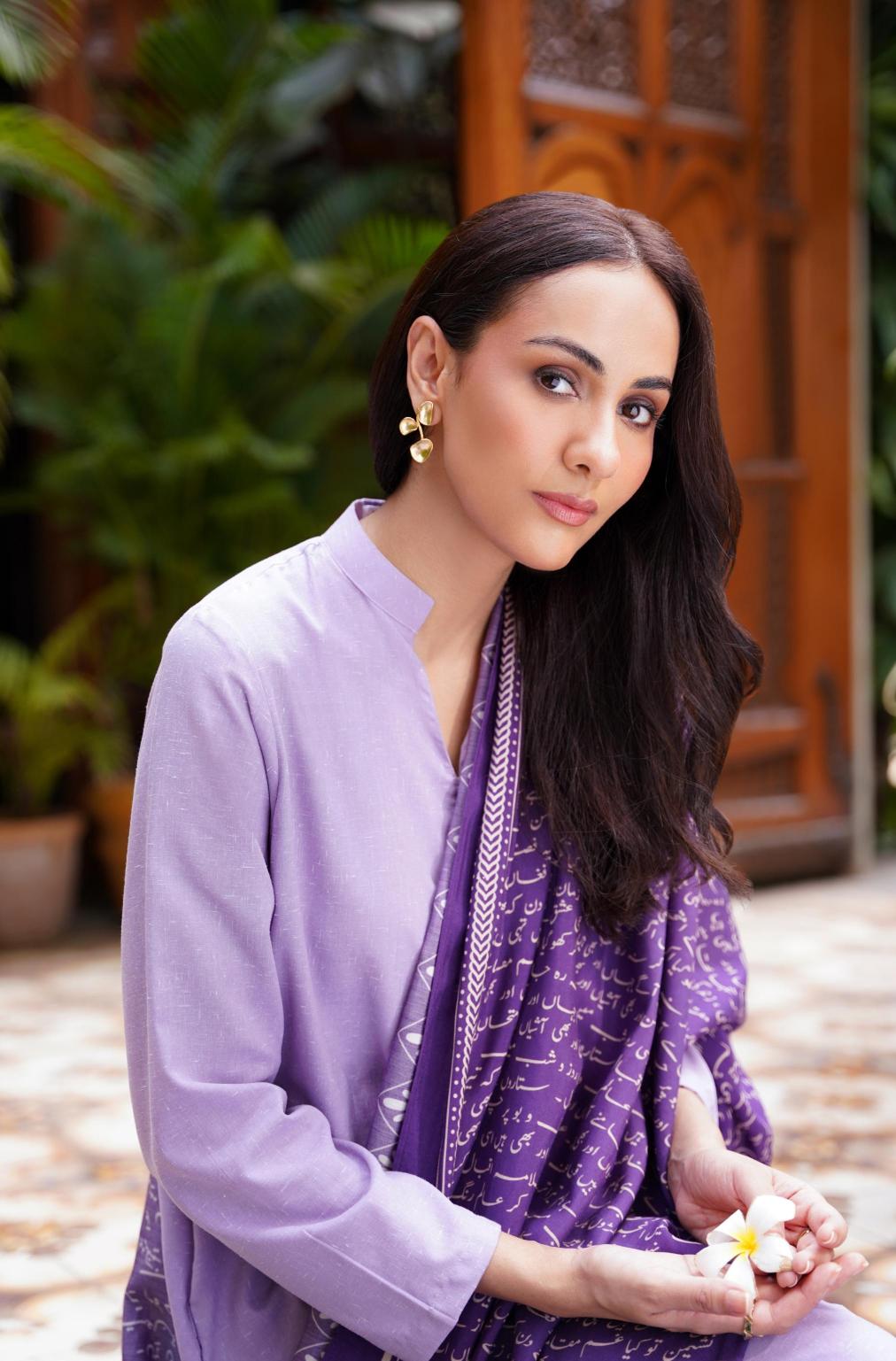 Manto Women's 2 Piece Soft Lavender Solid Kalidaar Co-ord Paired with Purple Sitaray Odhni