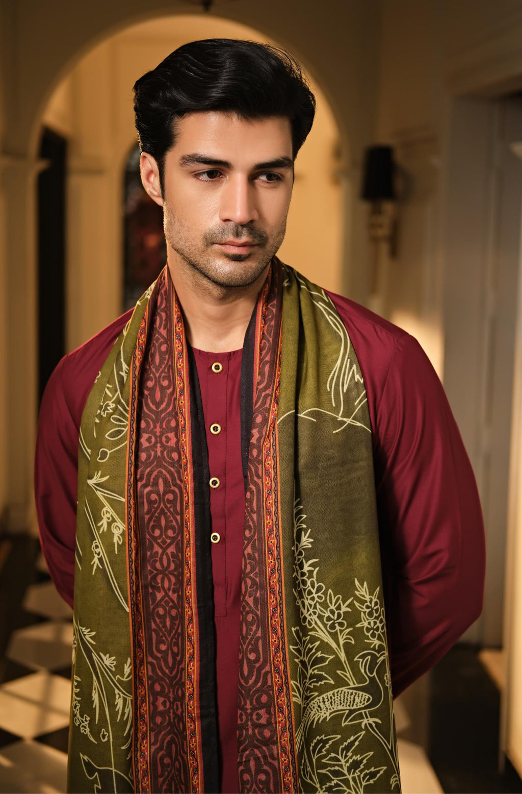 Manto's Unisex Green Gumaan Odhni with Urdu Calligraphy