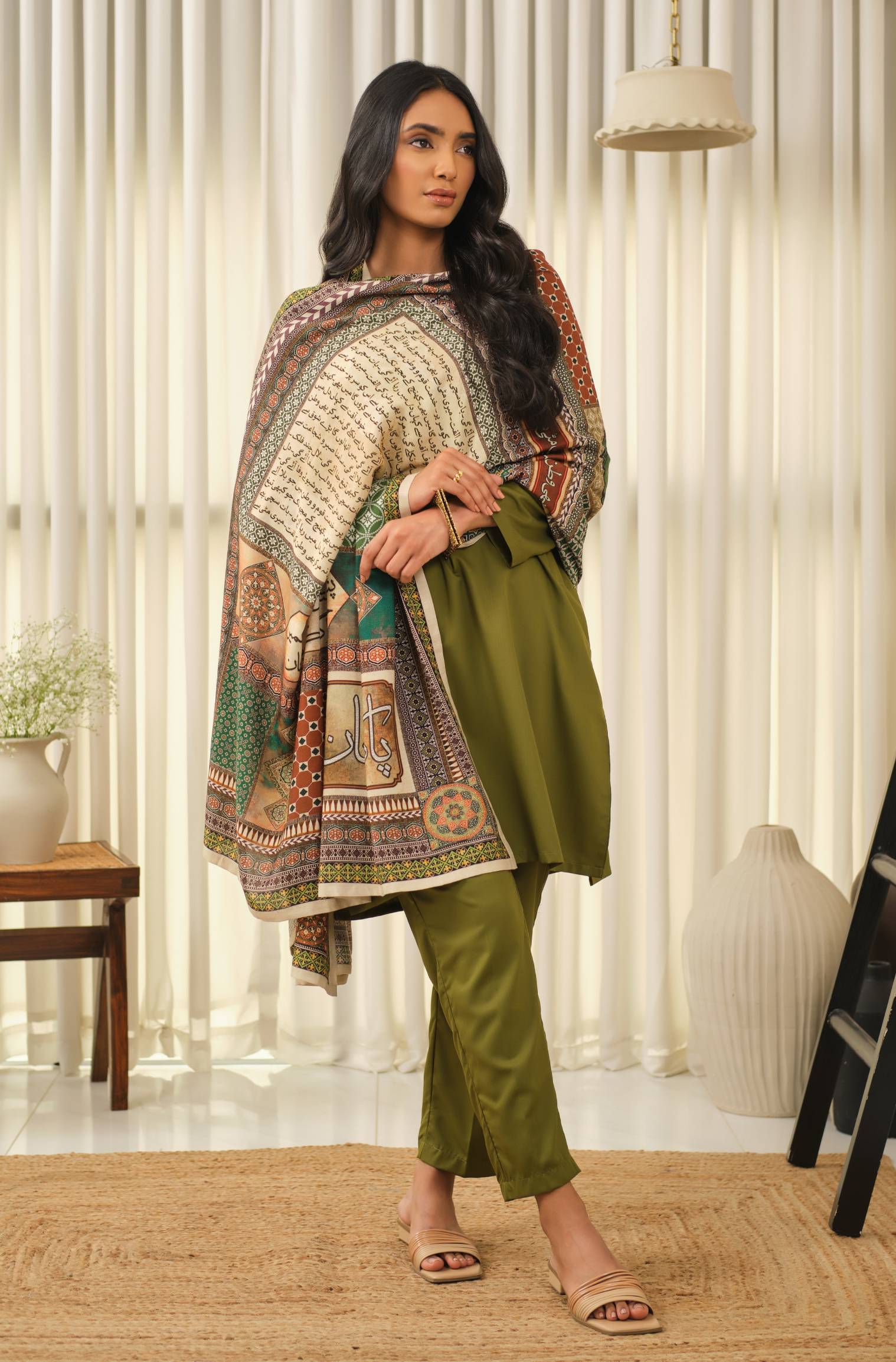 Manto Women's Beige Pakistan Day Scarf & Odhni with Urdu Calligraphy