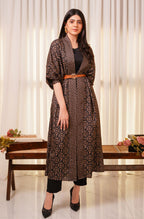 Shopmanto, wear manto, manto clothing brand, manto pakistan, ladies clothing brand, urdu calligraphy clothing, wear manto shrugs, ayra shrug black and gold with urdu calligraphy, women shrugs with urdu calligraphy, women front open upper 