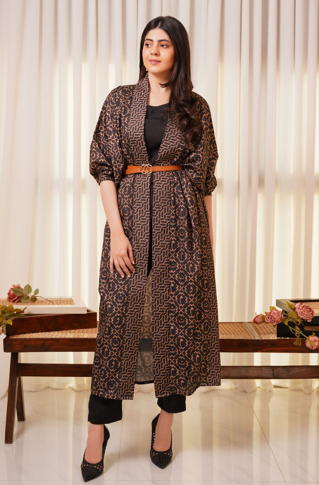 Shopmanto, wear manto, manto clothing brand, manto pakistan, ladies clothing brand, urdu calligraphy clothing, wear manto shrugs, ayra shrug black and gold with urdu calligraphy, women shrugs with urdu calligraphy, women front open upper 