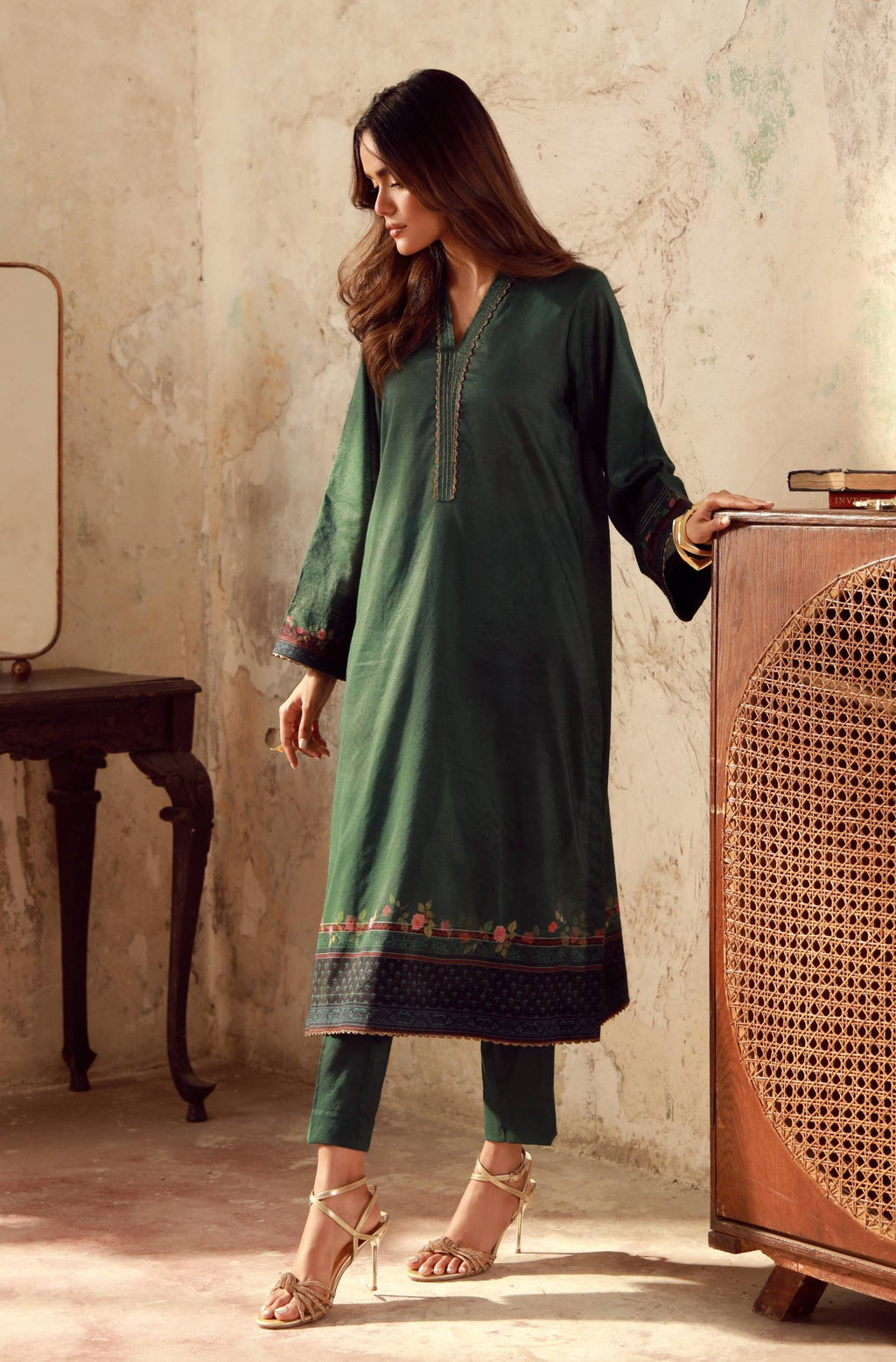 Manto Women's Ready to Wear 3 Piece Green & Black Co-Ord Set with Urdu Calligraphy