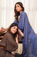 Shopmanto, wear manto, manto clothing brand, manto pakistan, ladies clothing brand, urdu calligraphy clothing, wear manto shrugs, ayra shrug black and gold with urdu calligraphy, women shrugs with urdu calligraphy, women front open upper