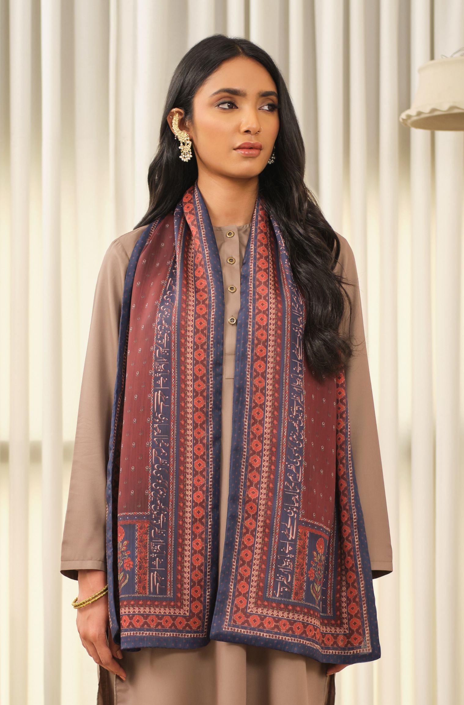 Manto Women's Maroon Double Sided Stole with Urdu Calligraphy
