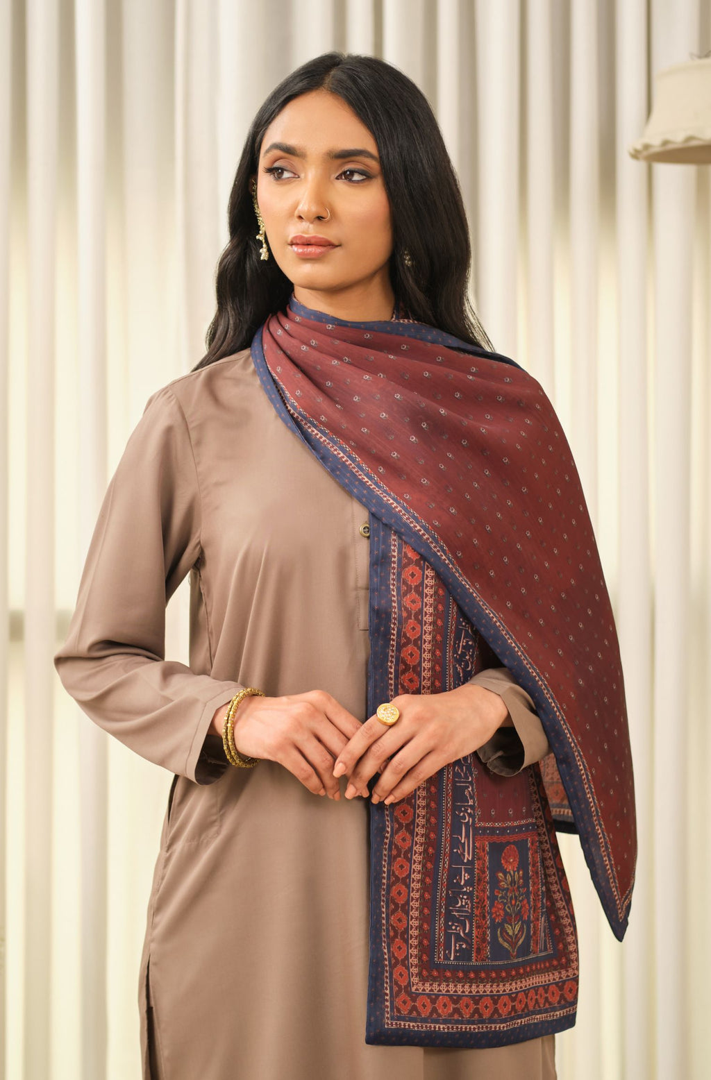 Manto Women's Maroon Double Sided Stole with Urdu Calligraphy