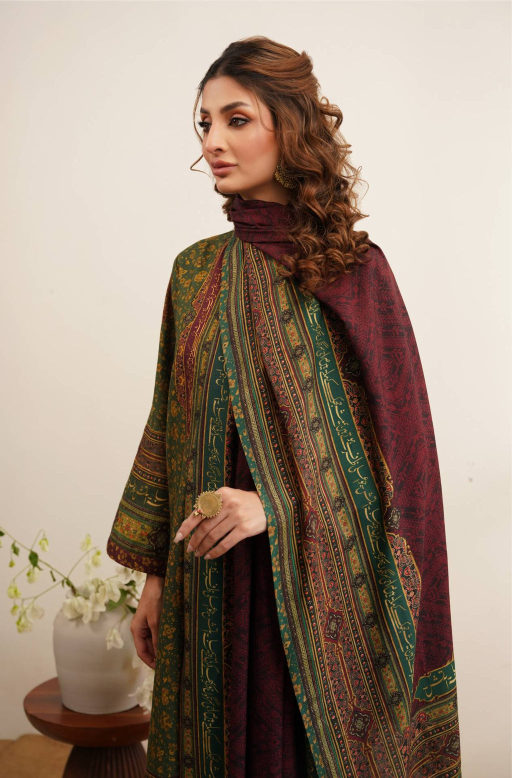 Manto Women's Stitched Zarf Cotton Silk Odhni with Urdu Calligraphy
