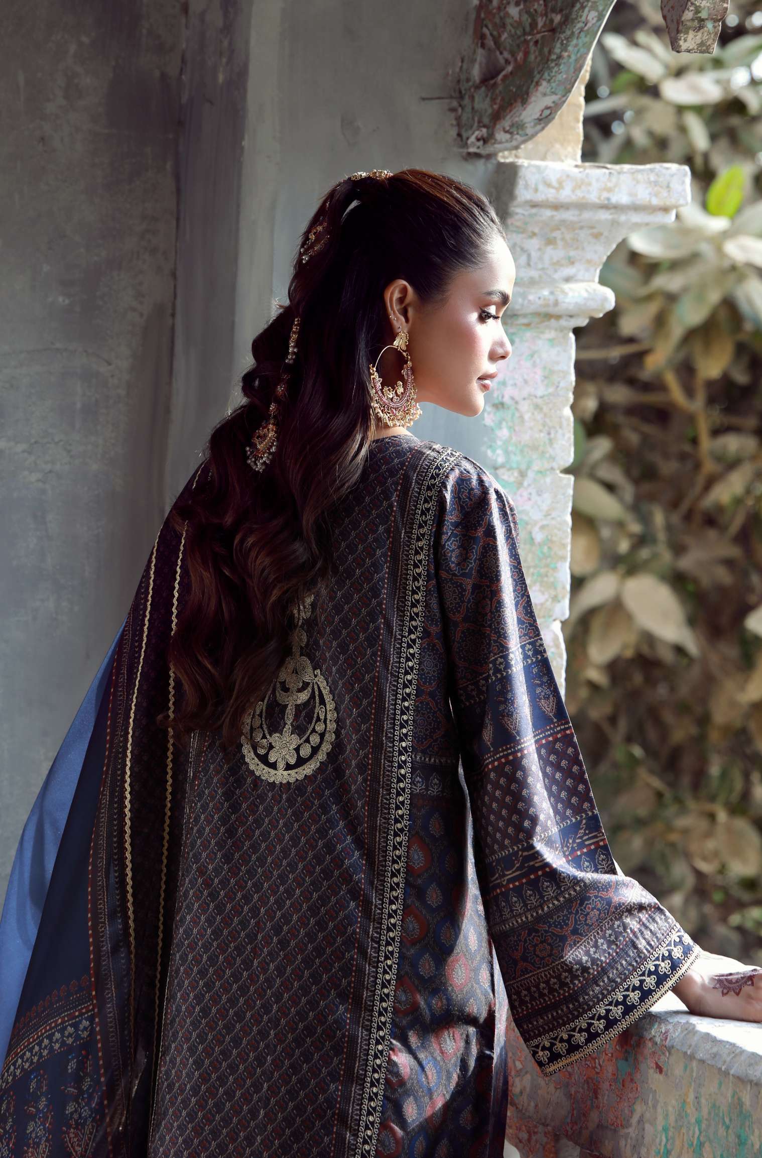 Manto Women's 3 Piece Raw Silk Blue Afreen Set with Zari Handwork and Urdu Calligraphy