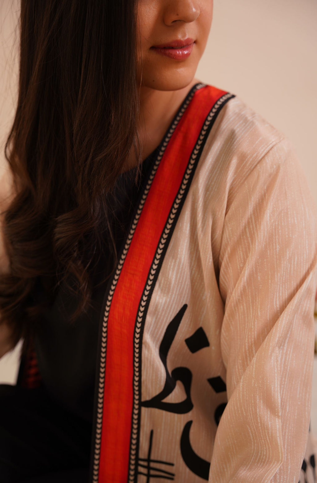 Shopmanto, wear manto, manto clothing brand, manto pakistan, ladies clothing brand, urdu calligraphy clothing, wear manto shades of dawn women front open upper cape sooraj shrug with urdu calligraphy
