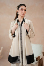 Manto Women's Beige Embroidered Scarf