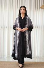 Manto's Unisex Grey Winter Shawl featuring Urdu Calligraphy on the Borders