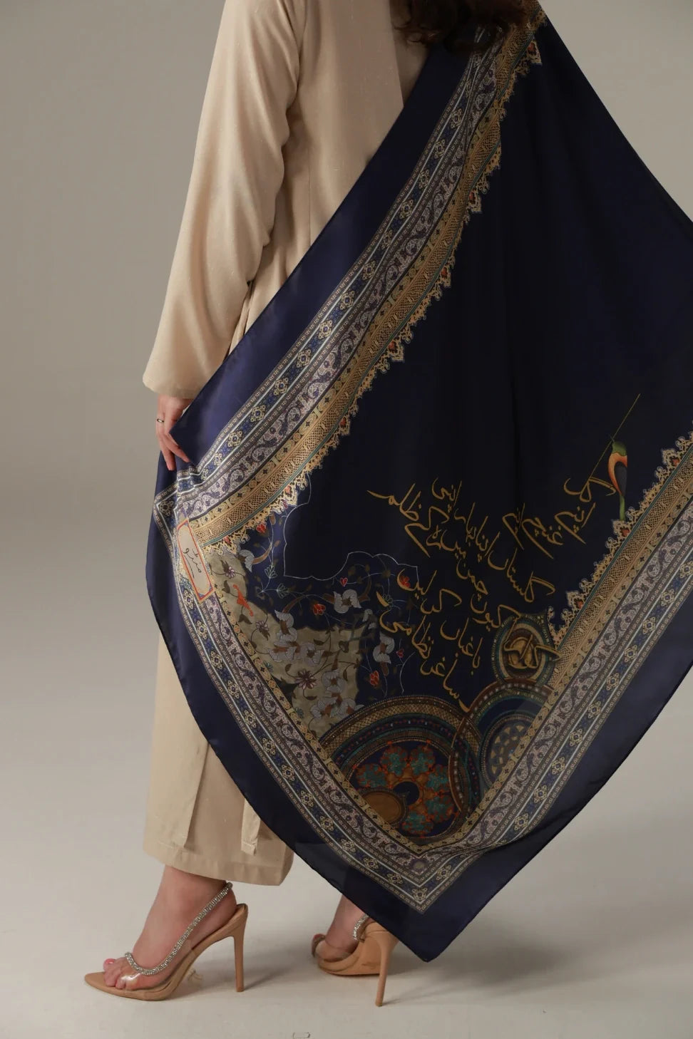 Fiza (বাতাস) Scarf