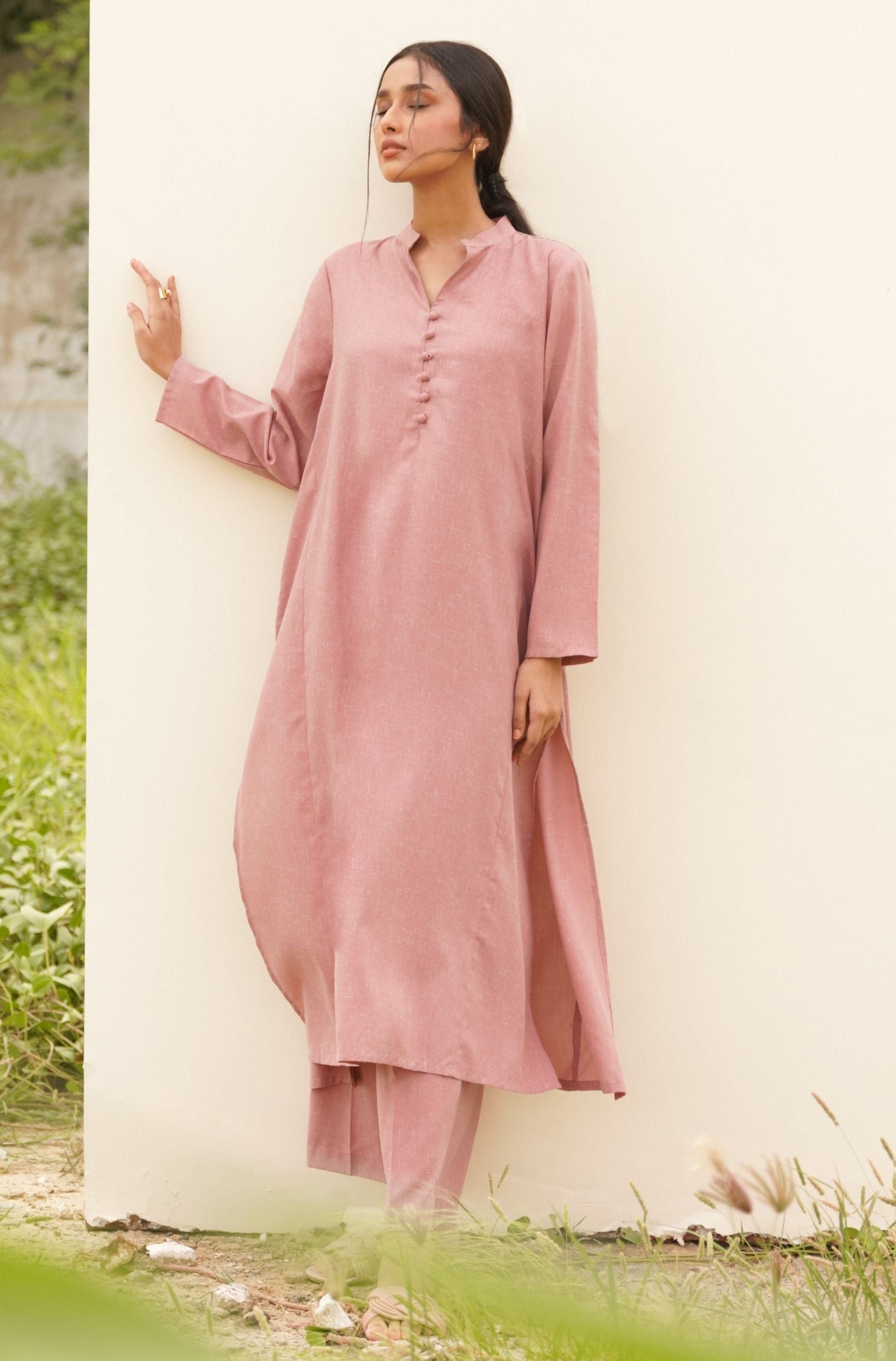 Manto Women's 2 Piece Mauve Pink Solid Kalidaar Co-ord with Paneled Shirt & Straight Pants