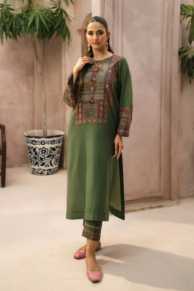 Manto Women's Ready to Wear Green 2 Piece Co-Ord Set with Urdu Calligraphy