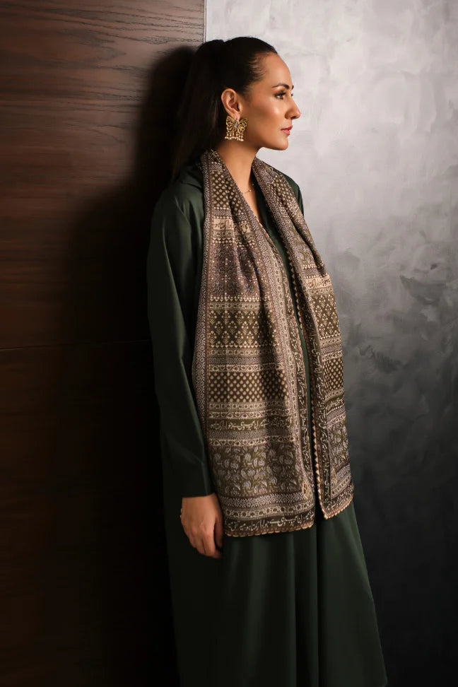 Manto Women's Silk Double Sided Green Saya Stole with Urdu Calligraphy