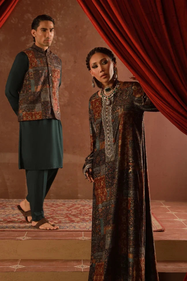 Izhaar (প্রকাশ) Velvet Kaftaan