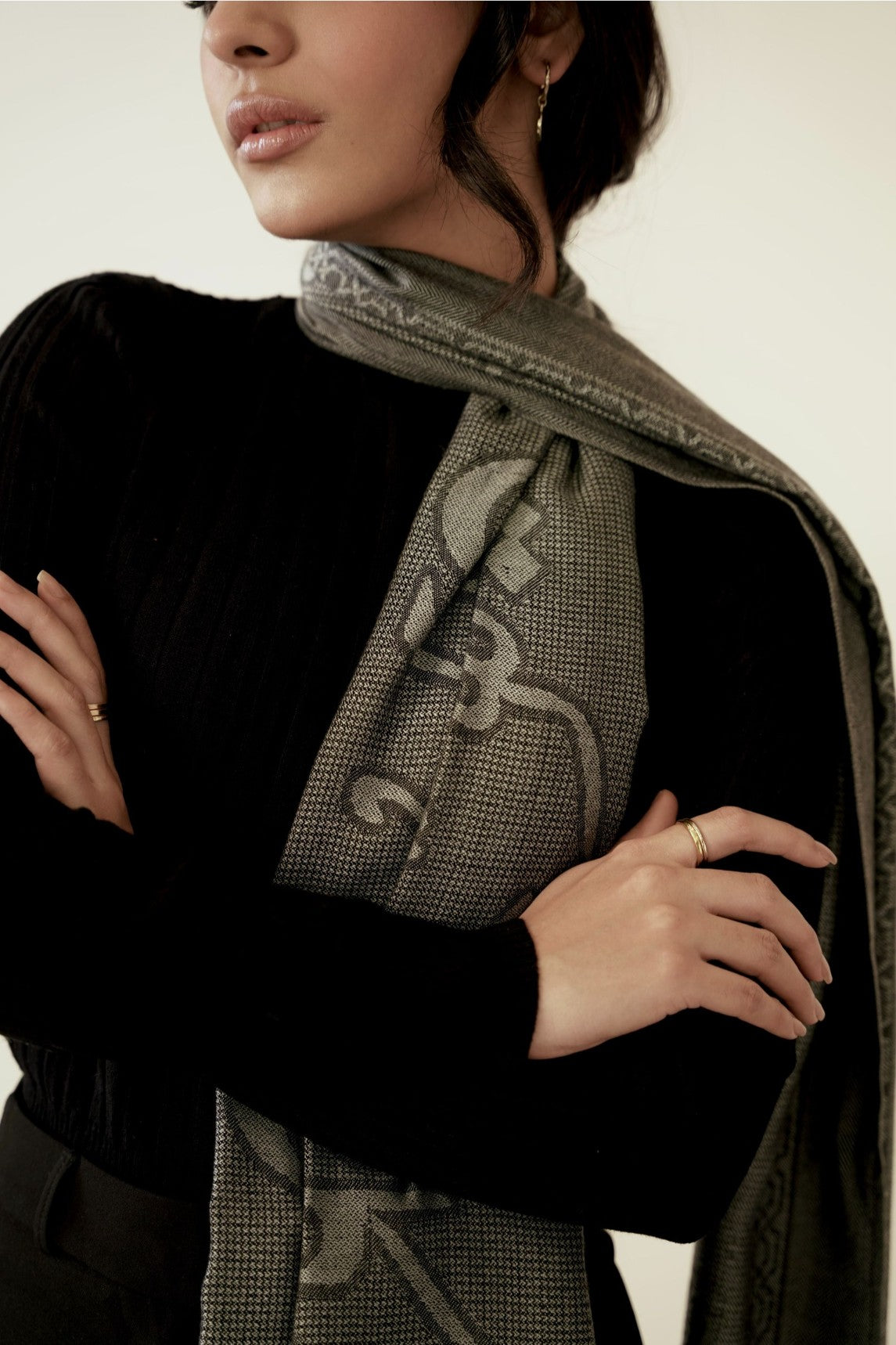 Parvaaz (স্বাধীনতার ডানা) Weaved Stole - Grey