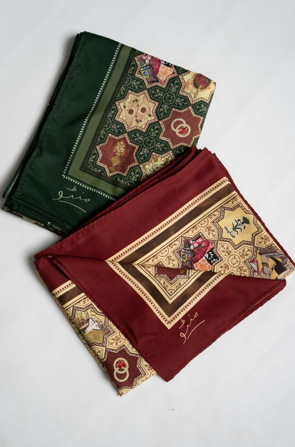 Zeenat (শাশ্বত সুন্দরী) Odhni - Antique Maroon