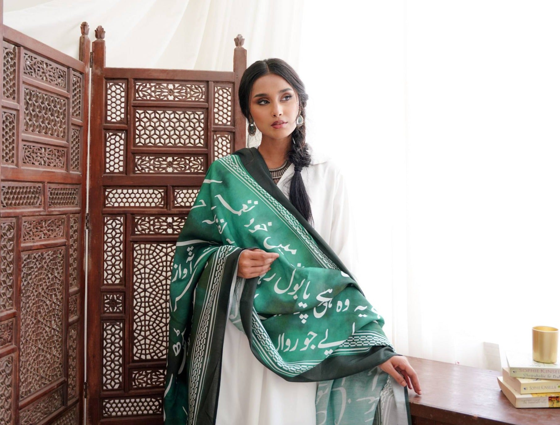 Bol (বল) Odhni - Shaded Green