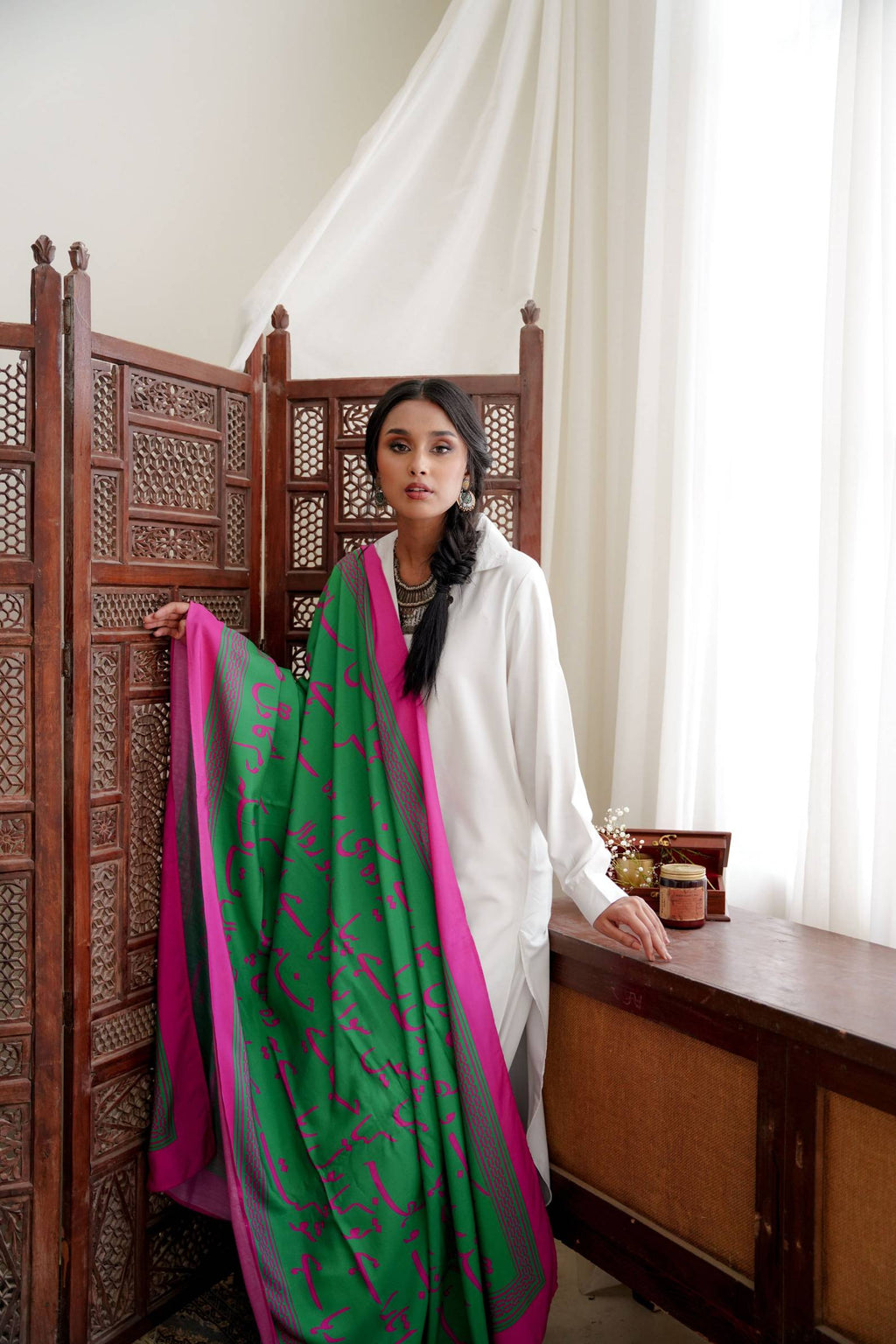 Bol (বল) Odhni - Green & Magenta