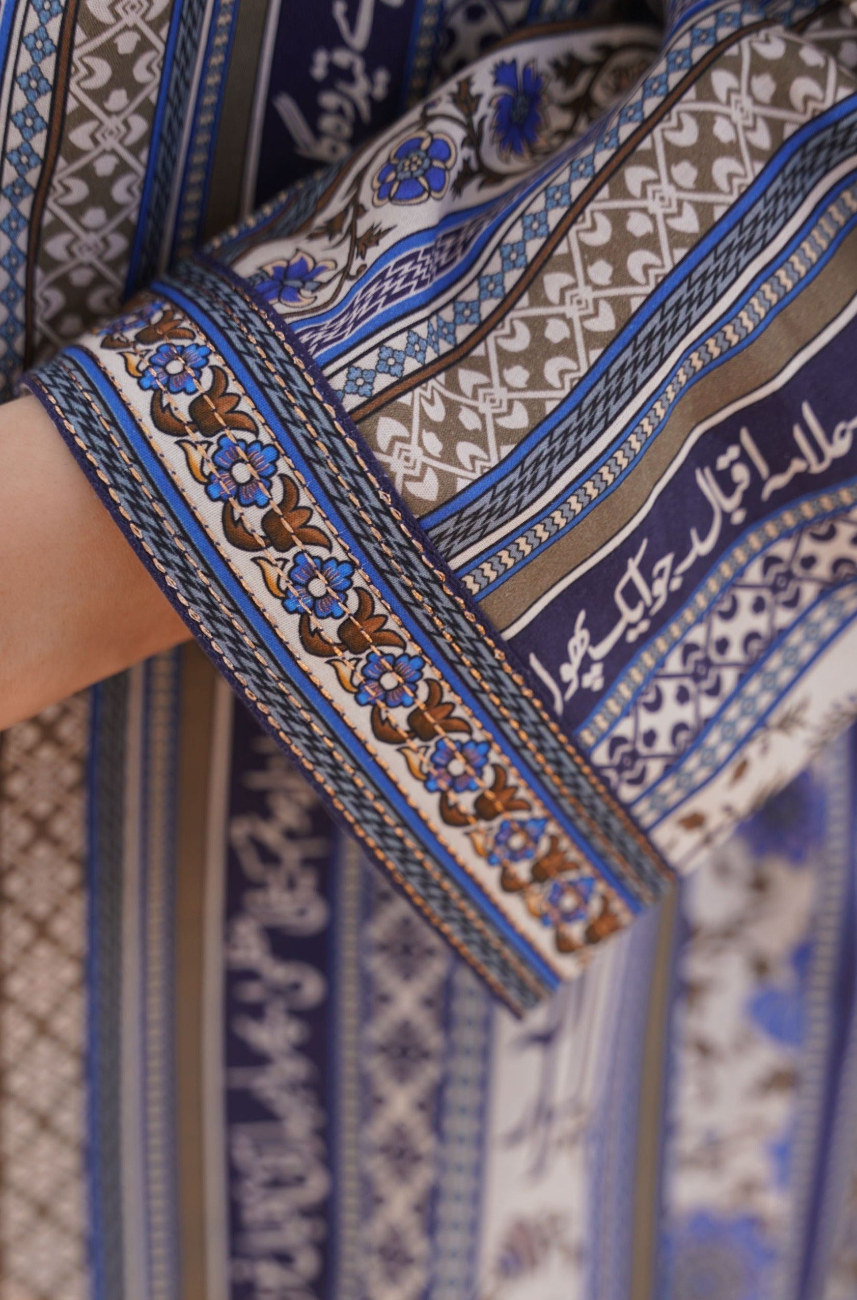 Gulistan (ফুলের বাগান) Stripes Kurta - Blue