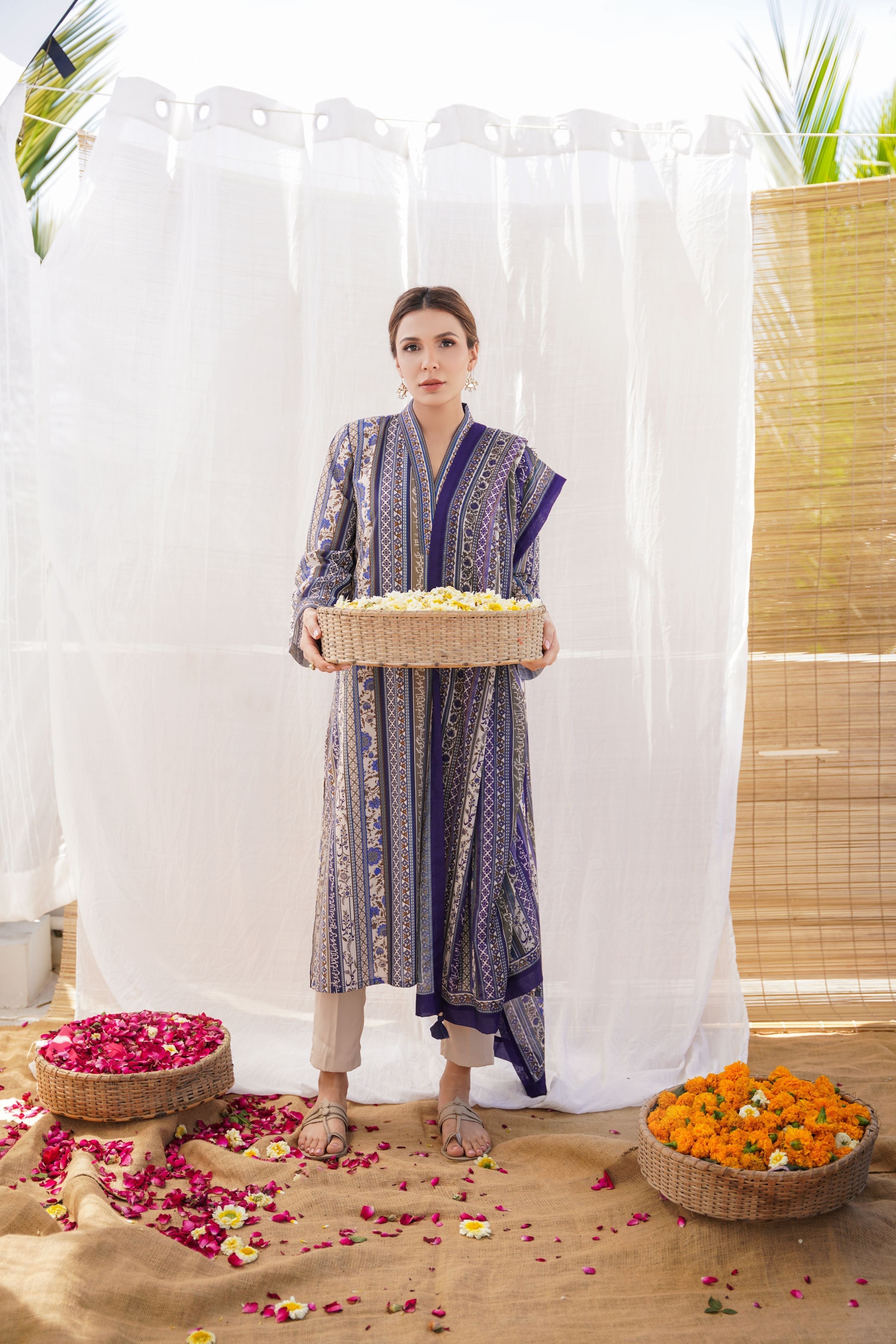 Gulistan (ফুলের বাগান) Stripes Kurta - Blue