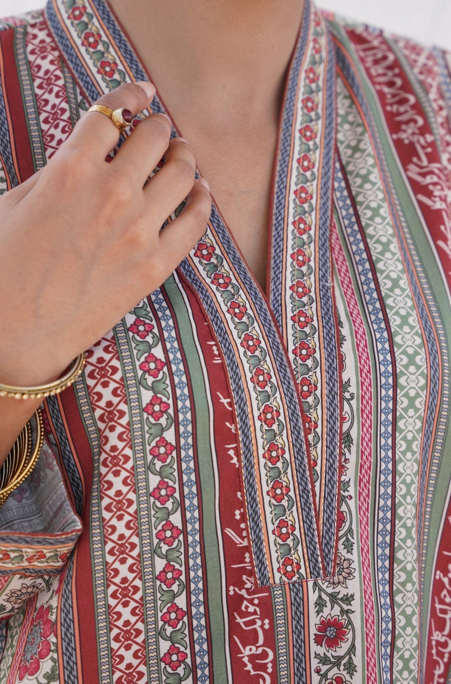 Gulistan (ফুলের বাগান) Stripes Kurta - Brick Red