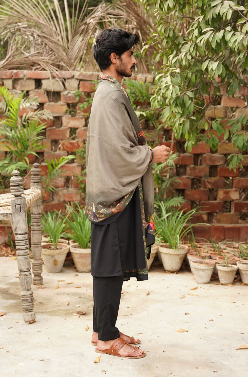 Ishq (ভালোবাসা) Odhni - Grey