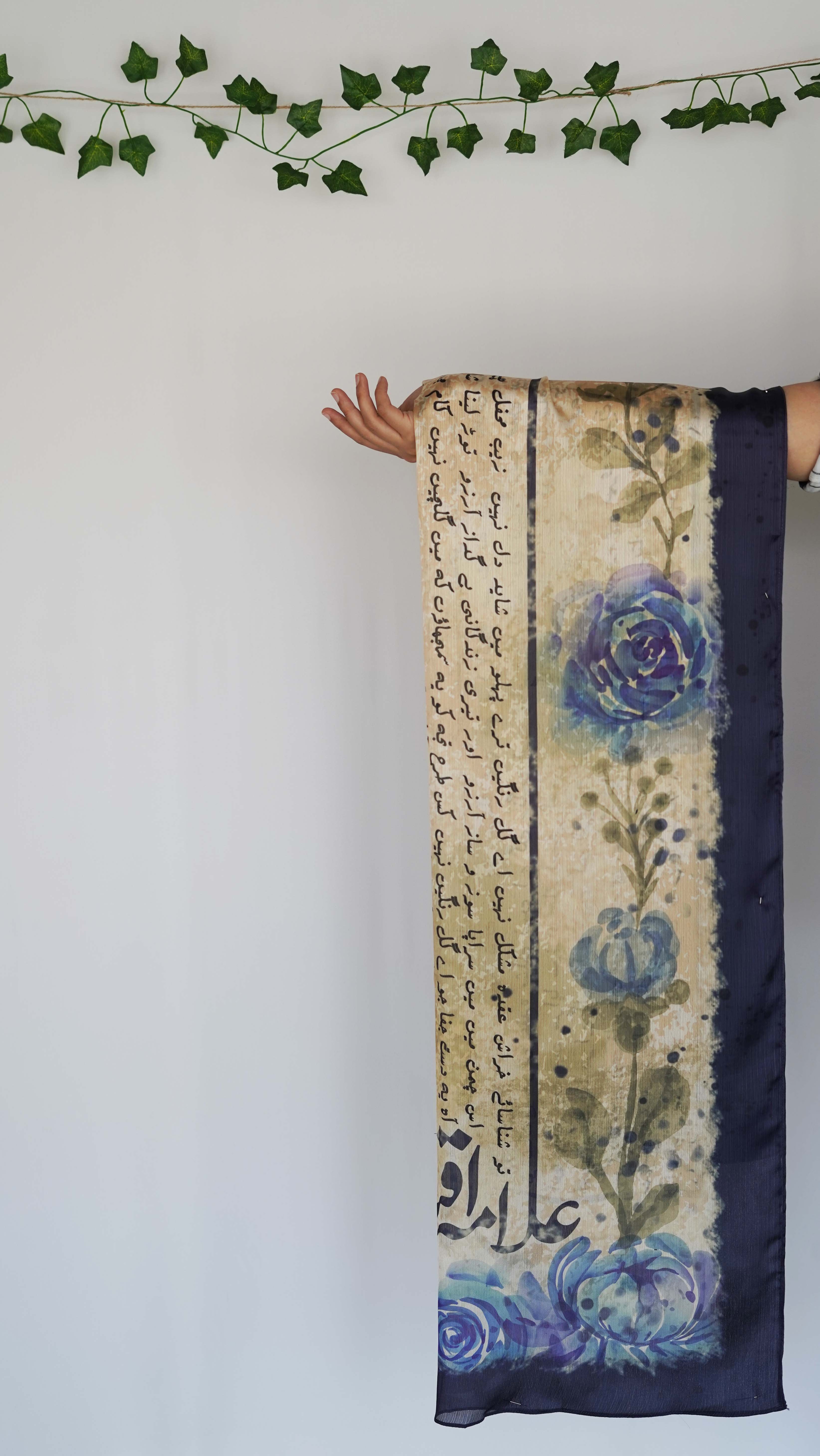 Gulaab (গোলাপ) Scarf