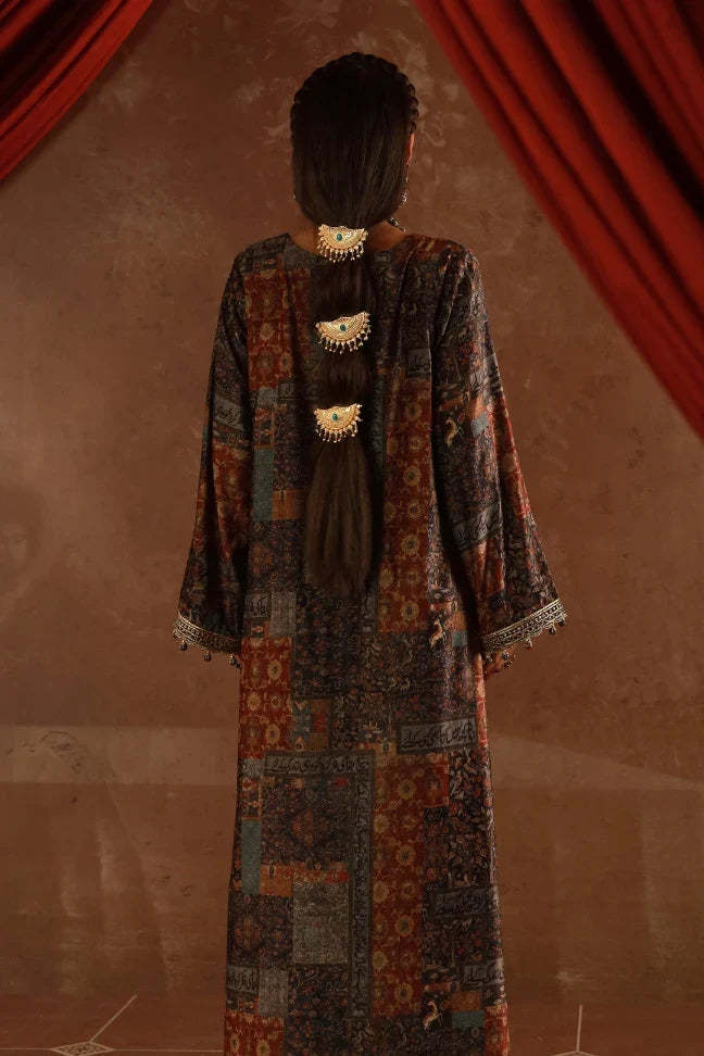 Izhaar (প্রকাশ) Velvet Kaftaan
