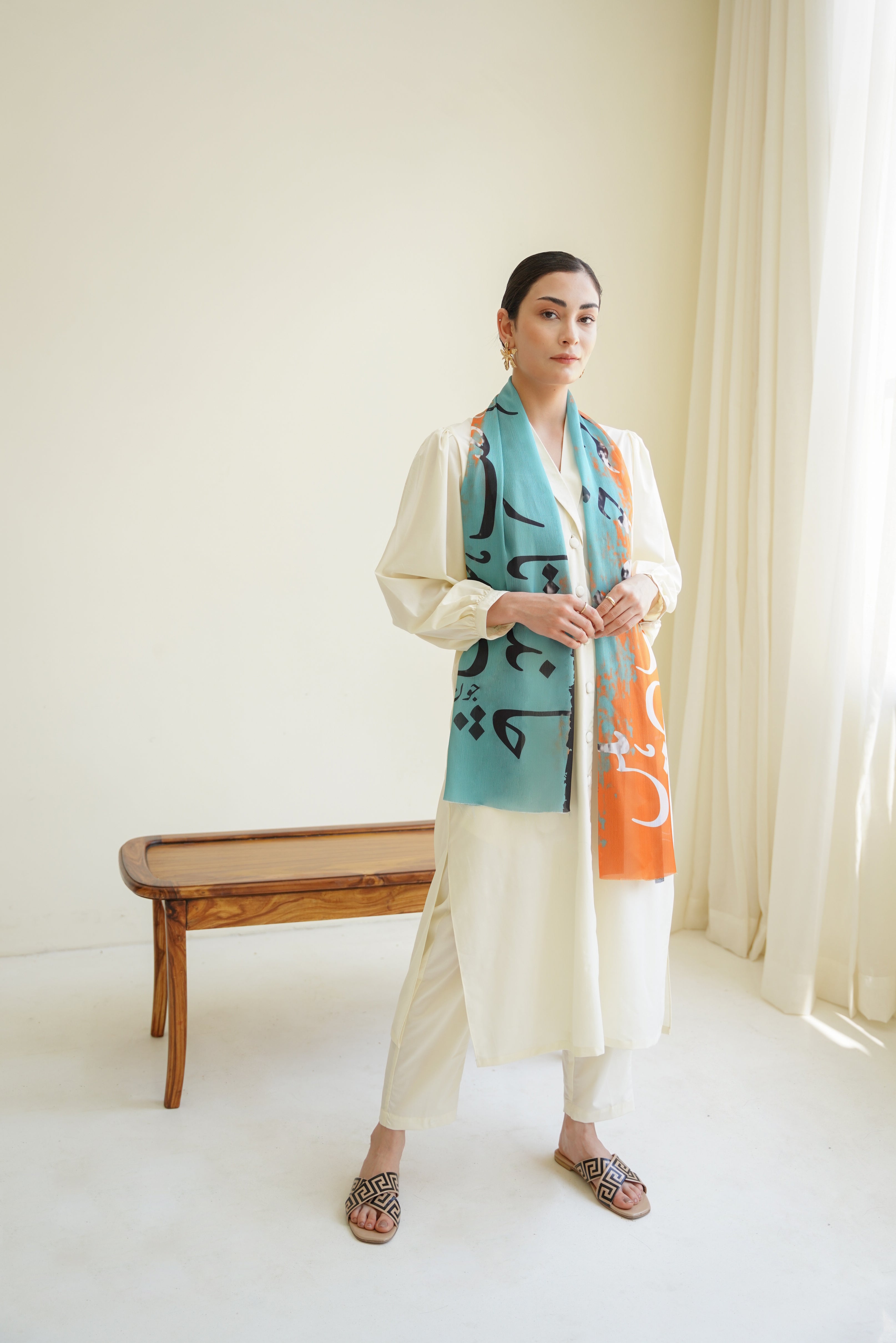 Uns (মমতা) Stole