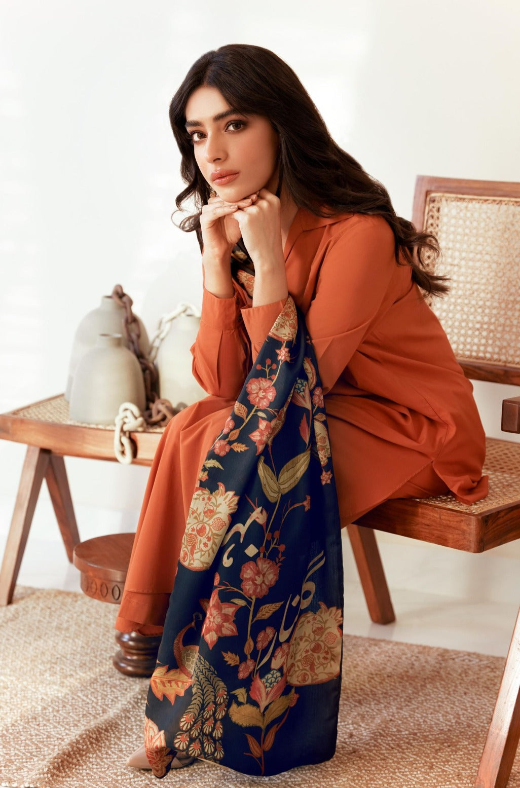  Shopmanto, wear manto, manto clothing brand, manto pakistan, ladies clothing brand, urdu calligraphy clothing, manto women black gulnaar stole with urdu calligraphy, crepe, silk